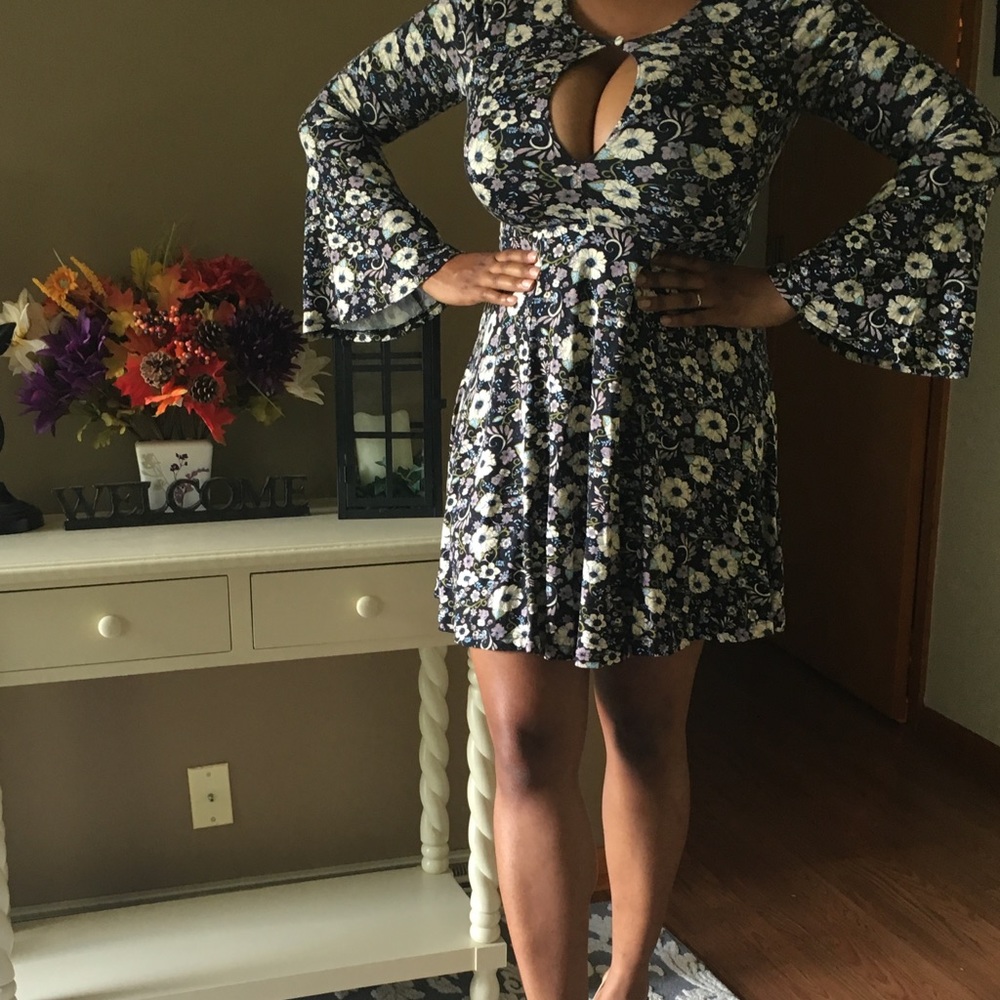 NWOT Floral soft and sexy dress